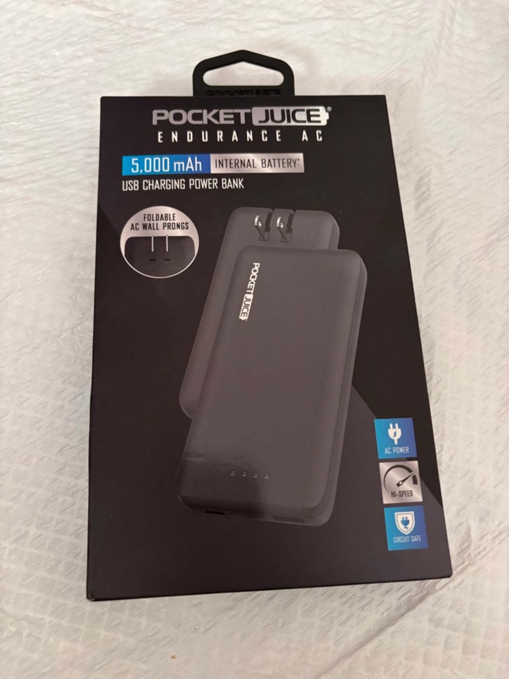 PocketJuice Endurance AC 5,000mAh Power Bank - Black. 054